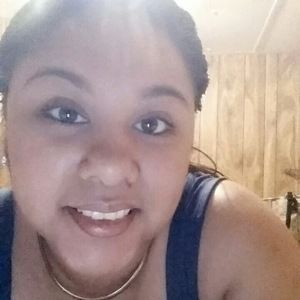 Meet your Posher, Araceli